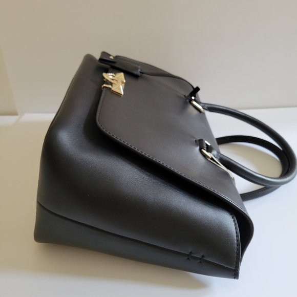 Big Sale! VALENTINO GARAVANI Demilune Studded Large Leather Tote Bag - Picture 7 of 17